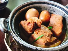 -Cuc Gach Quan Restaurant