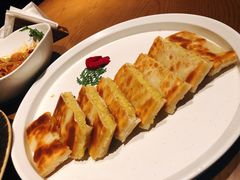 大黄黏米饼-奉天小馆·非遗东北菜(沈阳万象城店)