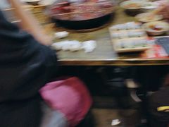 -渝嘴小老弟老火锅(华新村店)
