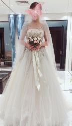 点击看大图 -GRACE KELLY婚纱与礼服(北京店)