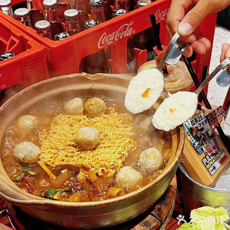 成都必吃的牛杂煲～暖洋洋哦