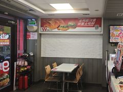 -华莱士·全鸡汉堡(沙井博岗店)
