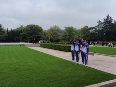 -上海市龙华烈士陵园