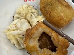 玉兰饼和生煎馒头-毛华美食(清扬路店)