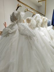 点击看大图 -艾拉·女王婚纱礼服馆