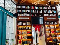 -蚝堡·生蚝海鲜烧烤物种起源•海肠捞饭(刘公岛店)