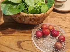 -野山舂·贵州现舂酸汤火锅(鸿通城店)