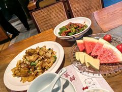 -黄泥岗·地道湖北菜(奥特莱斯店)