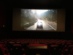 -AMG海上明珠影城(上海环球港RealDCinema店)