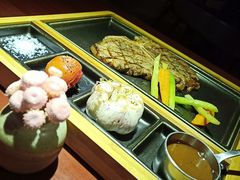 -鹿萤季·营地小馆(皇后公园店)