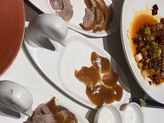 -皇城根·鲁菜济南菜·吊炉烤鸭·炒鸡鱼头(济南旗舰店)