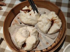 w经典叉烧包-新大咀港式茶餐厅(宝山万达店)