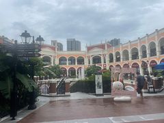 -佛罗伦萨小镇广佛名品奥特莱斯(疏港路店)