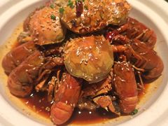 -肥肥虾庄·金牌油焖大虾(汉街SKP店)