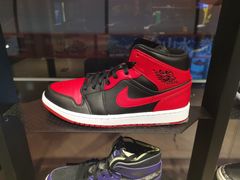 -Air Jordan(世贸天阶店)