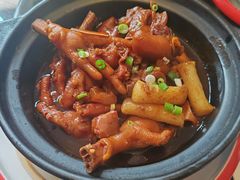 -吕氏焗小鲜•花园餐厅(八大关店)