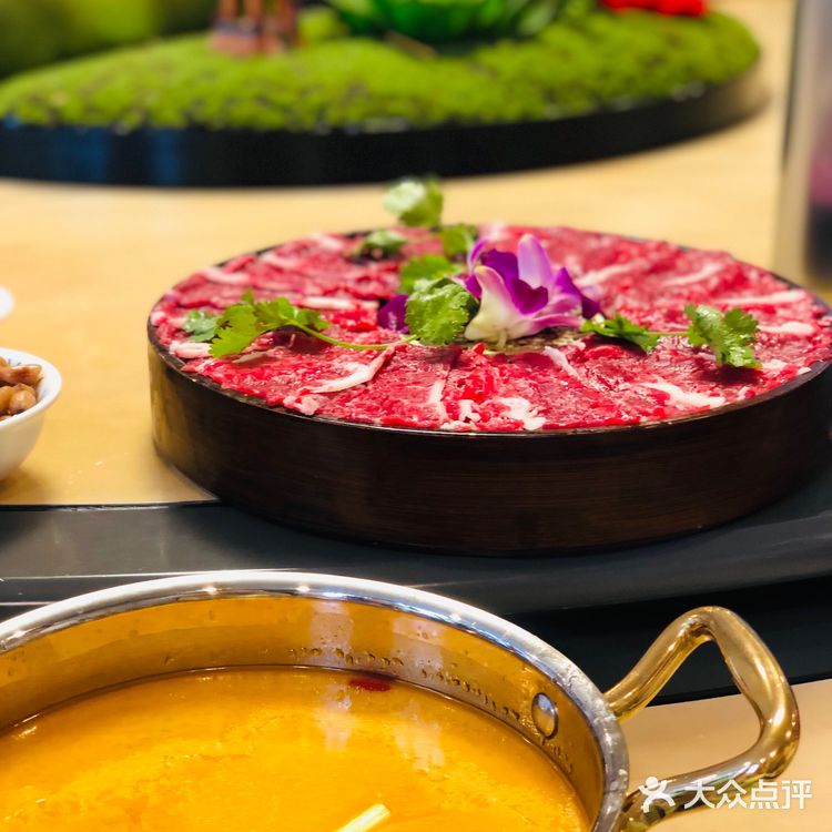 【大足区】八个番茄牛肉火锅