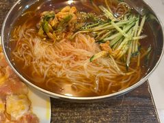 -韩风烤牛肉冷面店
