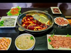 -宽板凳老灶火锅(簋街店)