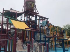 -热带风暴水上乐园(新镇路)