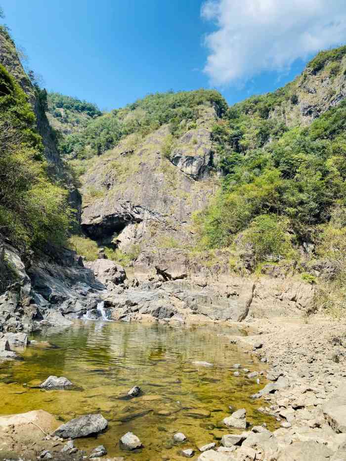 嵊州冰川火山谷风景区图片