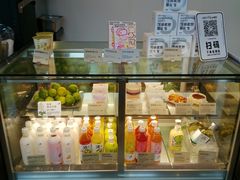 面包甜点陈列柜-喜茶(徐州云龙万达店)