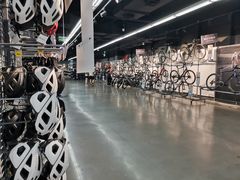 -迪卡侬(西三旗店)