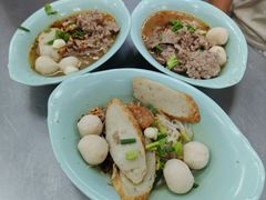 -榮泰米粉湯(Left Shop)