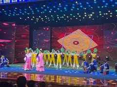 -南风大剧院莎梦二人转剧场