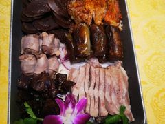 精品血肉肠拼盘-德乐海蒙餐