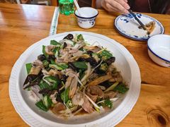 -旺角小渔村·海肠捞饭开创者(环山路店)