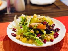 -童年小筑餐厅(申花路店)