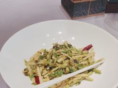 -荷栖小院·品质江西菜(红谷滩店)