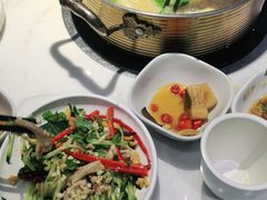 -六少·猪肚包鸡火锅(卓悦INTOWN店)