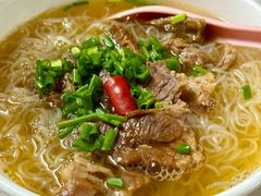 牛腩米丝-玲玲饮食店