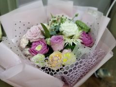 -花邻FloweringLife花艺气球派对(武康大楼店)