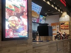 -汉堡王(下沙银泰店)