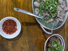 -小杨翘脚牛肉
