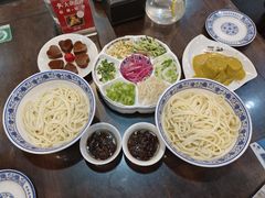 -老北京炸酱面大王.铜锅涮肉(朝阳门店)