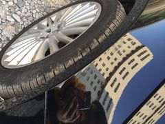 鲨鱼皮汽车凹陷修复中心(一通国际汽配城店)-鲨鱼皮汽车凹陷玻璃修复(静安店)