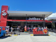 -Jonah's Fruit Shake & Snack Bar