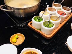 自制海鲜调料-官也街澳门火锅(新源里店)