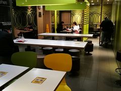 大堂-麦当劳(新华路步步高店)