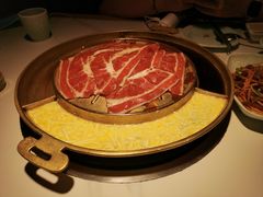 秘制黑猪五花-猪啊牛呀羊啊铜盘烤肉(正大广场店)