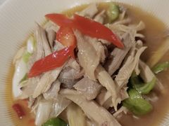 -汗腾格里·风味餐厅(新疆驻京办店)