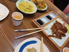 -满园烤鸭·春饼(太原街万达店)