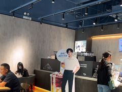 -瑞幸咖啡(中原万达店)