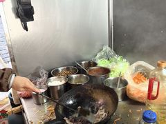 -老婆婆炒饭(小白楼1902欧式风情街店)