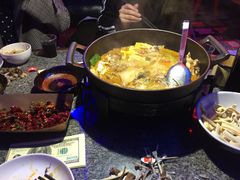 -蛙来哒(万豪城市广场黑金冠店)