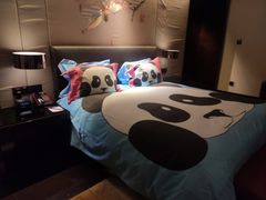 -成都保利公园皇冠假日酒店(熊猫基地店)